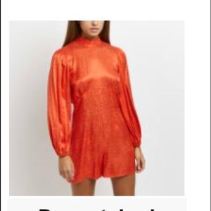 Play suit